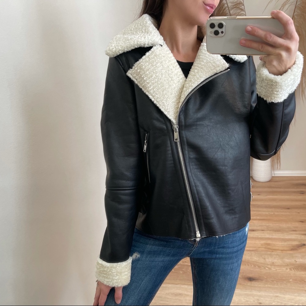 MRSALLIEXO— SOLD OUT - Picture 3 of 14